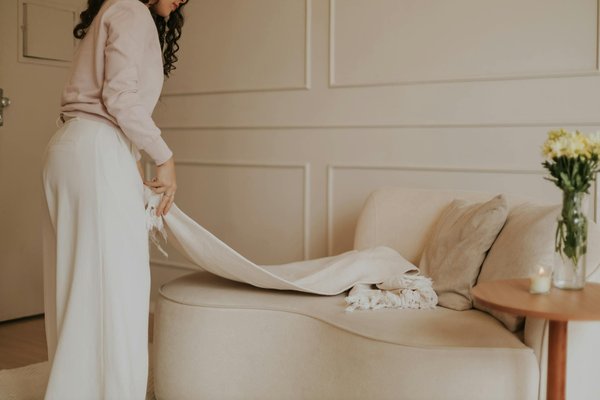 Quelles sont les meilleures plantes pour créer une haie brise-vue dans un climat méditerranéen ?